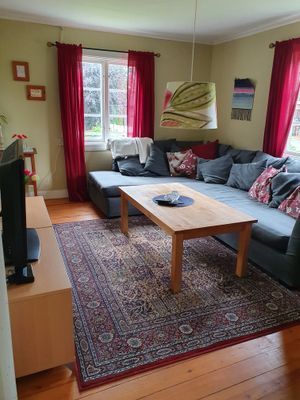 Röd stuga på landet - Bild 7