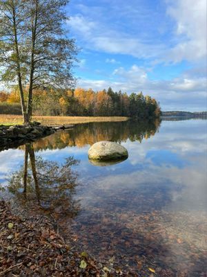 Stranden i höstskrud