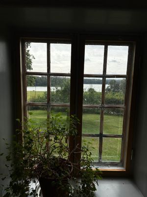 Bogsta By – Historisk Sörmlandsgård med sjöutsikt - Bild 18