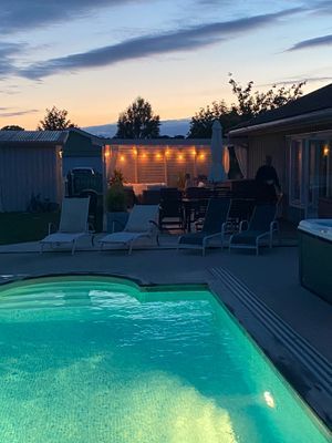 Härligt hus med uppvärmd pool nära Visby.