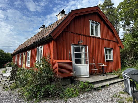 Bogsta By – Historisk Sörmlandsgård med sjöutsikt - Bild 7