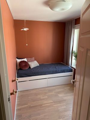 Modern villa i Dalarös skärgård nära stränder - Bild 17