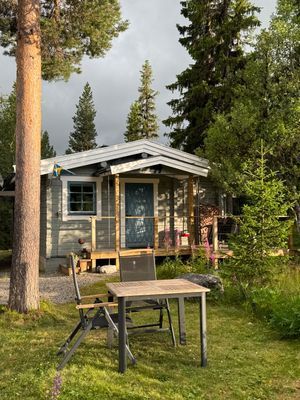 Mysig välutrustad och hundvänlig stuga i Storhogna - Bild 29