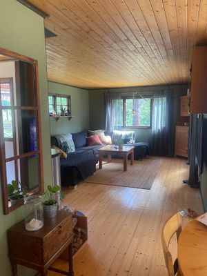 Stuga nära skog och hav - Bild 10