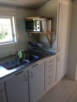 Bild 3 på Mysig stuga nära vattnet på Djurö