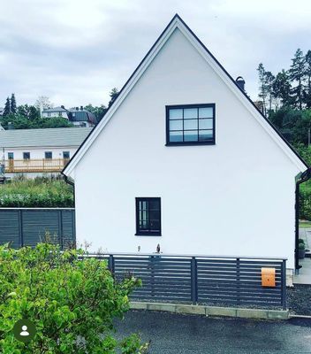 Hyr denna stuga i Kivik på 140 m². 8 sängplatser. Från 31 500 kr per vecka. Se bilder och tillgänglighet här.