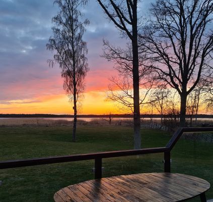 Mot Burgsvikens havsvik