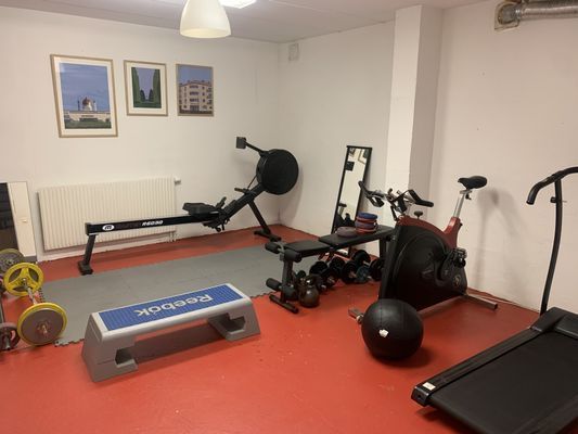 Rymligt hus nära bad och Stockholm city - Bild 11