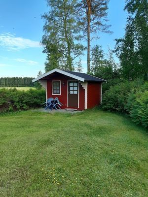 Idyllisk stuga-torp, med vedeldad bastu vid sjön - Bild 30