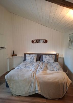 Mysig stuga med centraltläge nära havet - Bild 13