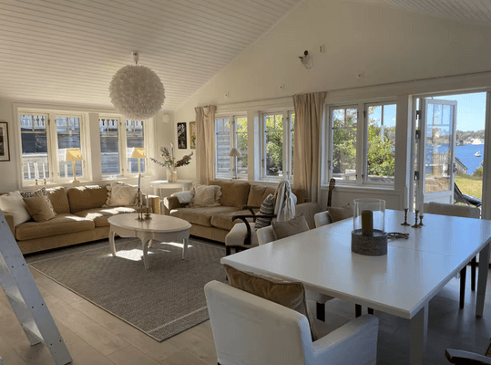 Lillsved Värmdö. Grosshandlarvilla på stor sjötomt - Bild 47
