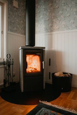 Charmigt fritidshus i skogsbrynet - Bild 7