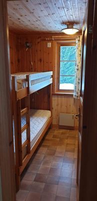 sovrum med våningssäng