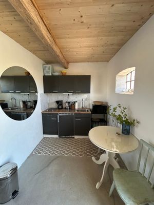 Studio m etage fritt läge i charmig Skånegård - Bild 11