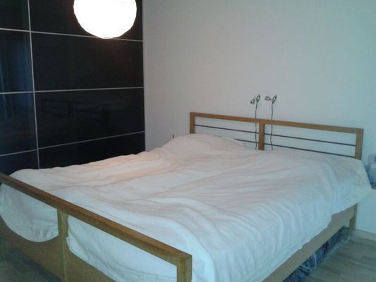 Bild 4 på Hus+gästhus+pool, LEDIG V.27 sänkt pris