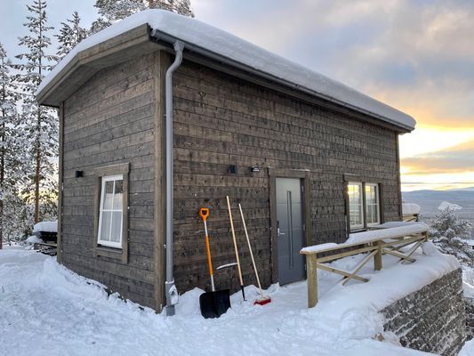 Hyr denna stuga i Vemdalen på 50 m². 5 sängplatser. Pris ej tillgängligt. Se bilder och tillgänglighet här.