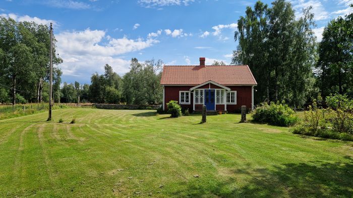 Fin stuga i Smålands skogar