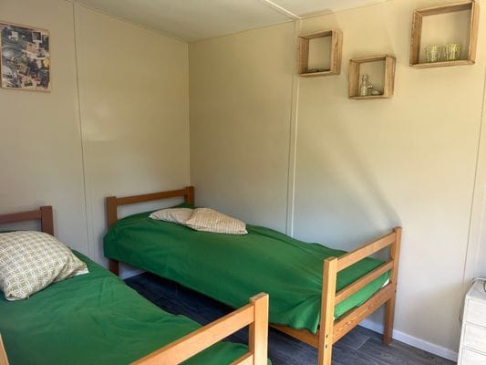 Sommarstuga på stor privat tomt - Bild 16