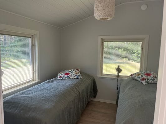 Sommarstuga på stor privat tomt - Bild 13