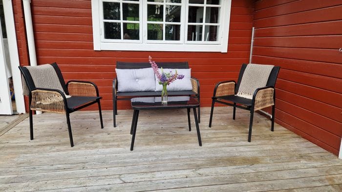 Nyrenoverad stuga med egen brygga - Bild 16