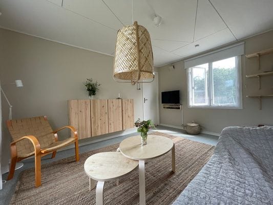 Havsnära röd sommarstuga - Bild 15