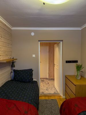 Nedrevåning sovrum 3