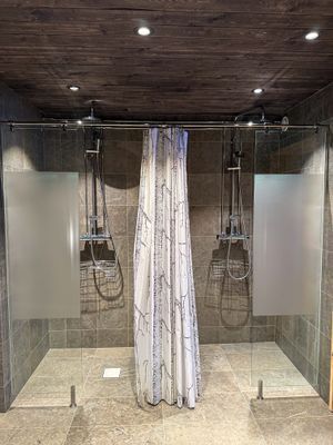 Nedrevåning spa/badrum - dusch