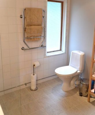 Våmfjärden Värmdö. Sjötomt, brygga, avskilt läge - Bild 7