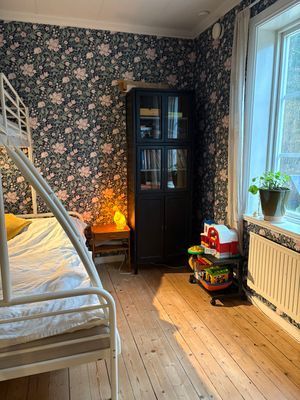 Bild 4 på Stuga i ombyggt kapell – naturnära med egen bastu