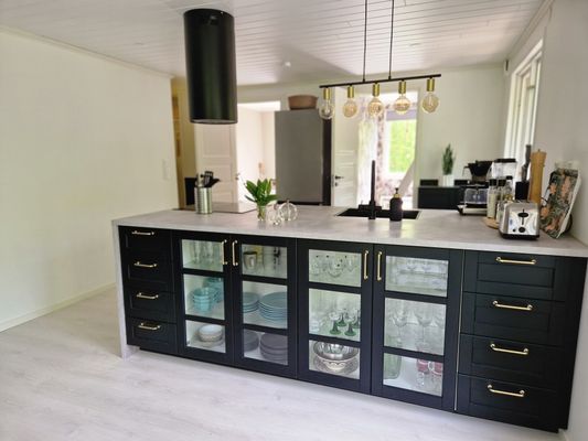 Mysig stuga nära Västersjön - Bild 11