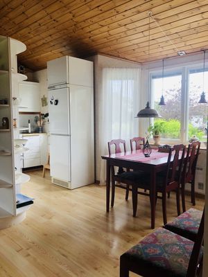 Strandnära hus centralt beläget i Byxelkrok - Bild 6