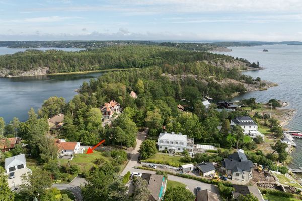 Välskött villa på Solsidans bästa läge