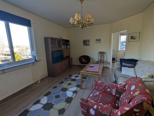 Lägenhet i tvåfamiljshus i Berga