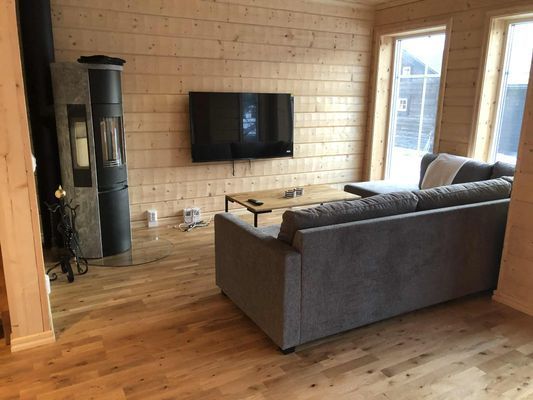 VILLA SKALSVALLEN, Skalets torg, inomhusbordtennis - Bild 19