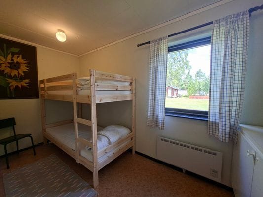 Stuga i den idylliska fiskebyn Norrfors - Bild 7