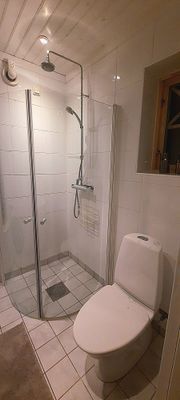 Mysigt fräscht hus i Mora med fint läge vid vatten - Bild 14