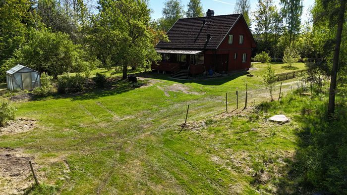 Charmigt hus på landet utanför Töreboda - Bild 59
