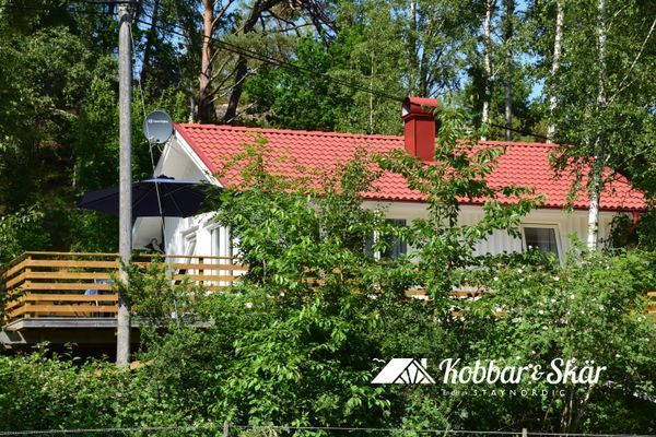 500 m till klippor & naturbad SE09179