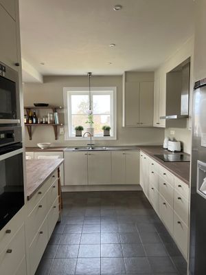 Stort hus vid vattnet i Sigtuna - Bild 9