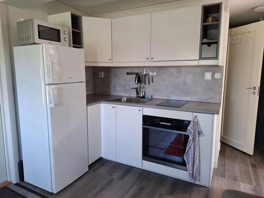 Hyr denna stuga i Idre på 35 m². 3 sängplatser. Från 550 kr per dag. Se bilder och tillgänglighet här.