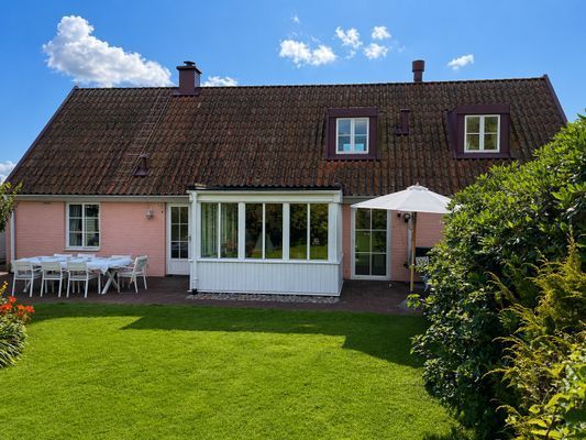 Hyr denna stuga i Mölle på 160 m². 6 sängplatser. Pris ej tillgängligt. Se bilder och tillgänglighet här.