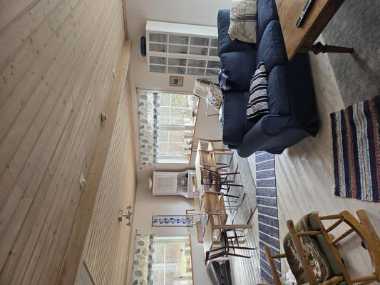Bild 3 på Mysigt hus i avskilt läge med utsikt över sjö.