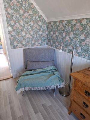 Barnvänlig villa med grönskande trädgård - Bild 8