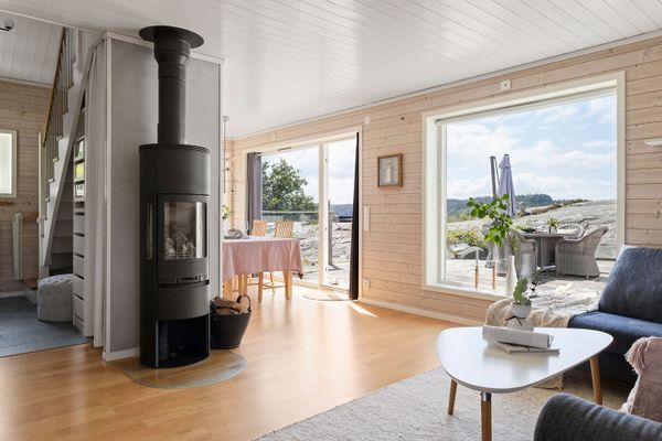 Modern villa med panoramautsikt - Bild 24