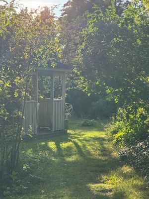 Paviljong i trädgården