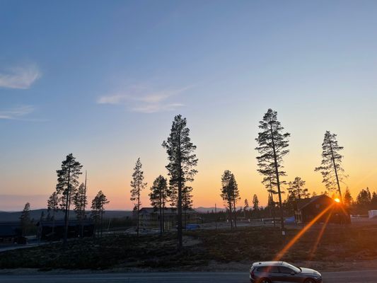 Hyr denna stuga i Idre på 276 m². 17-19 sängplatser. Pris ej tillgängligt. Se bilder och tillgänglighet här.
