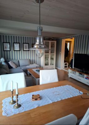 Bild 4 på Mysig stuga med centraltläge nära havet