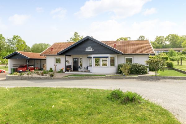 Underbar plats nära till havet och golfbanor