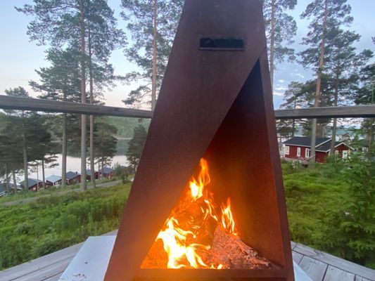 Bild 4 på Vacker stuga med magisk utsikt, spabad och bastu