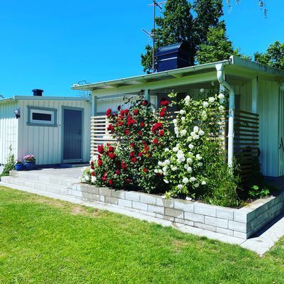 Stuga/attefallare för många med 2 badrum!